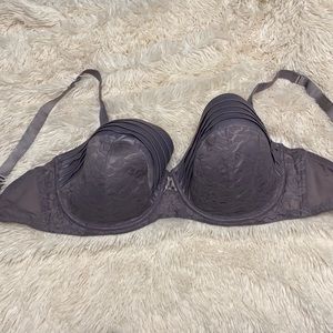 Adore me bra size 38I